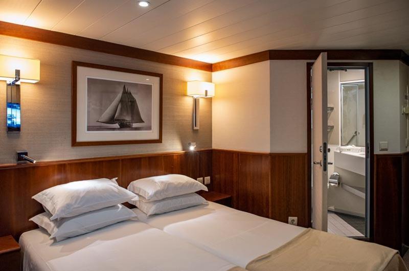 Hotel Douro Cruiser à Vila Nova de Gaia Extérieur photo