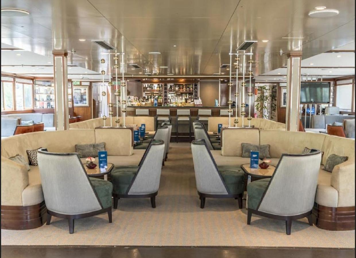Hotel Douro Cruiser à Vila Nova de Gaia Extérieur photo